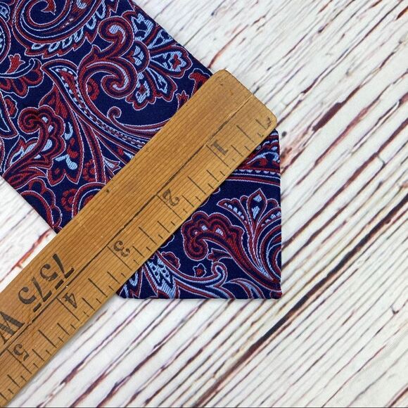 Paisley Print Silk Tie Blue Red - Picture 6 of 7